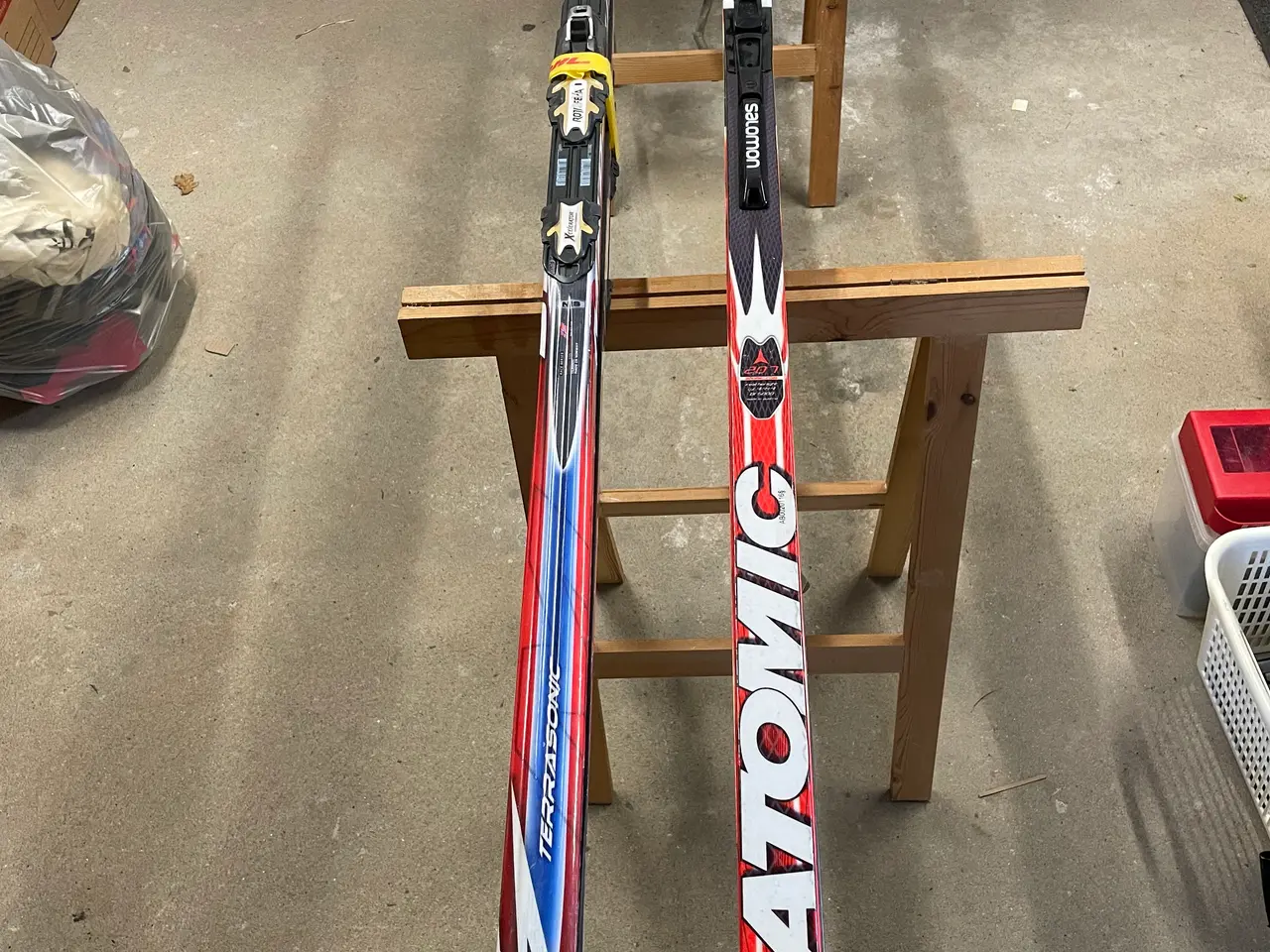 Billede 1 - 2 par langrendsski + stave