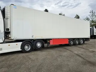 Schmitz Cargo Bull - SCB*S3B - 3 akslet Køletrailer / refrigerator trailer