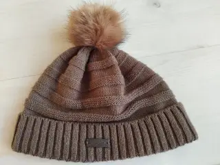 Whistler hat