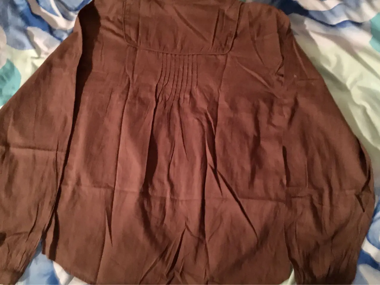 Billede 5 - Brun bluse til salg