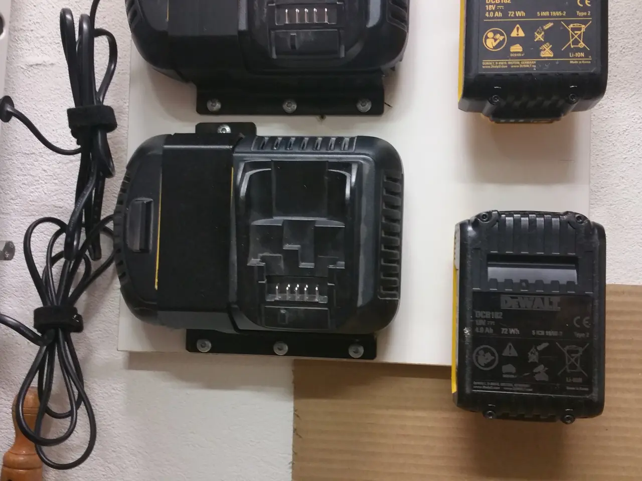 Billede 2 - Dewalt - Oplader Holder Dcb105/119/101 - 3d print