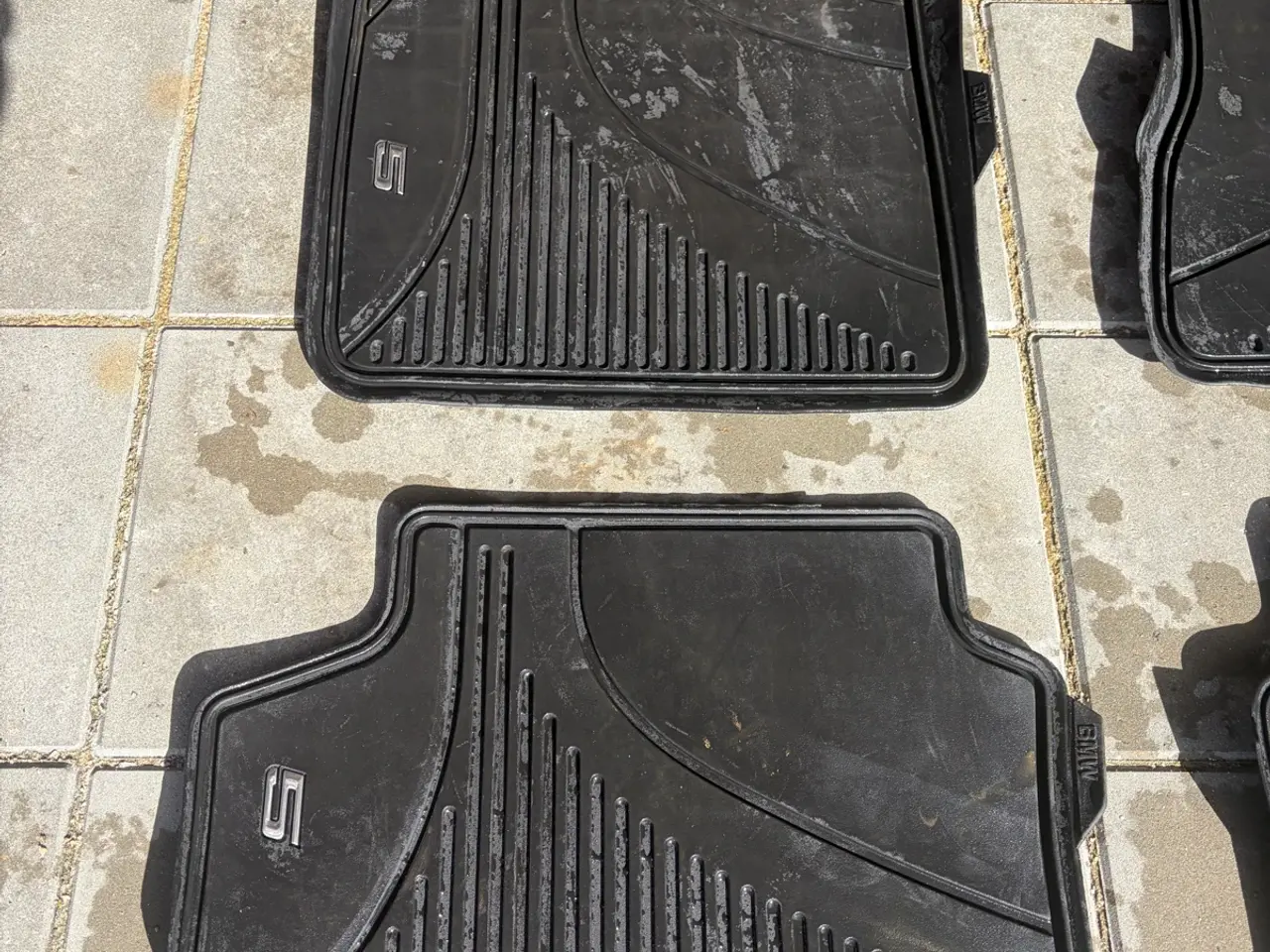 Billede 2 - Originale BMW gummimåtter til 5-serie G30/G31