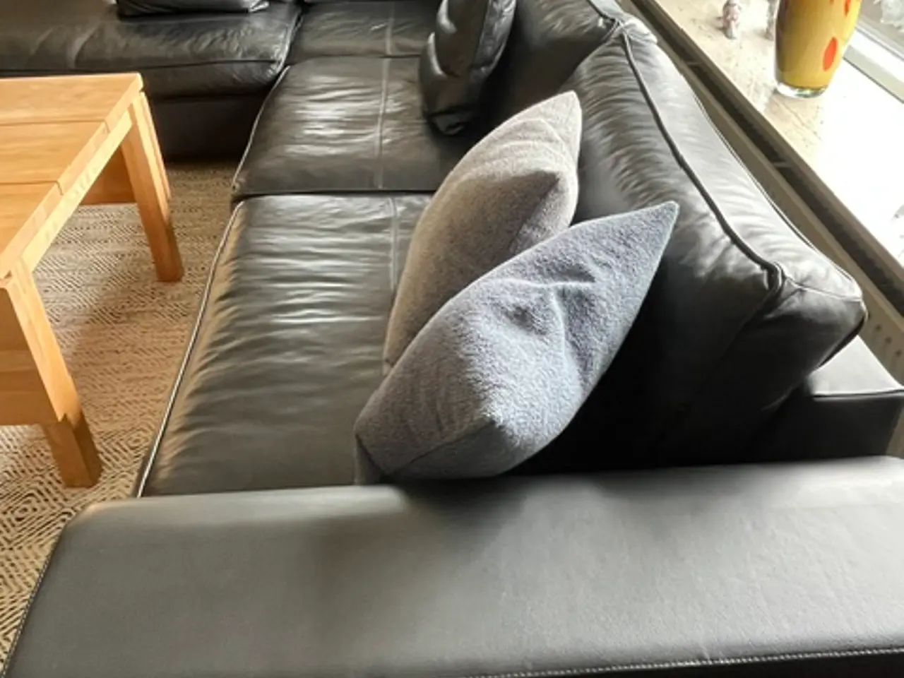 Billede 3 - Hjørnesofa med chaiselong