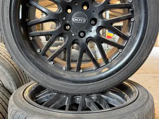 225/40/R18 5x114,3