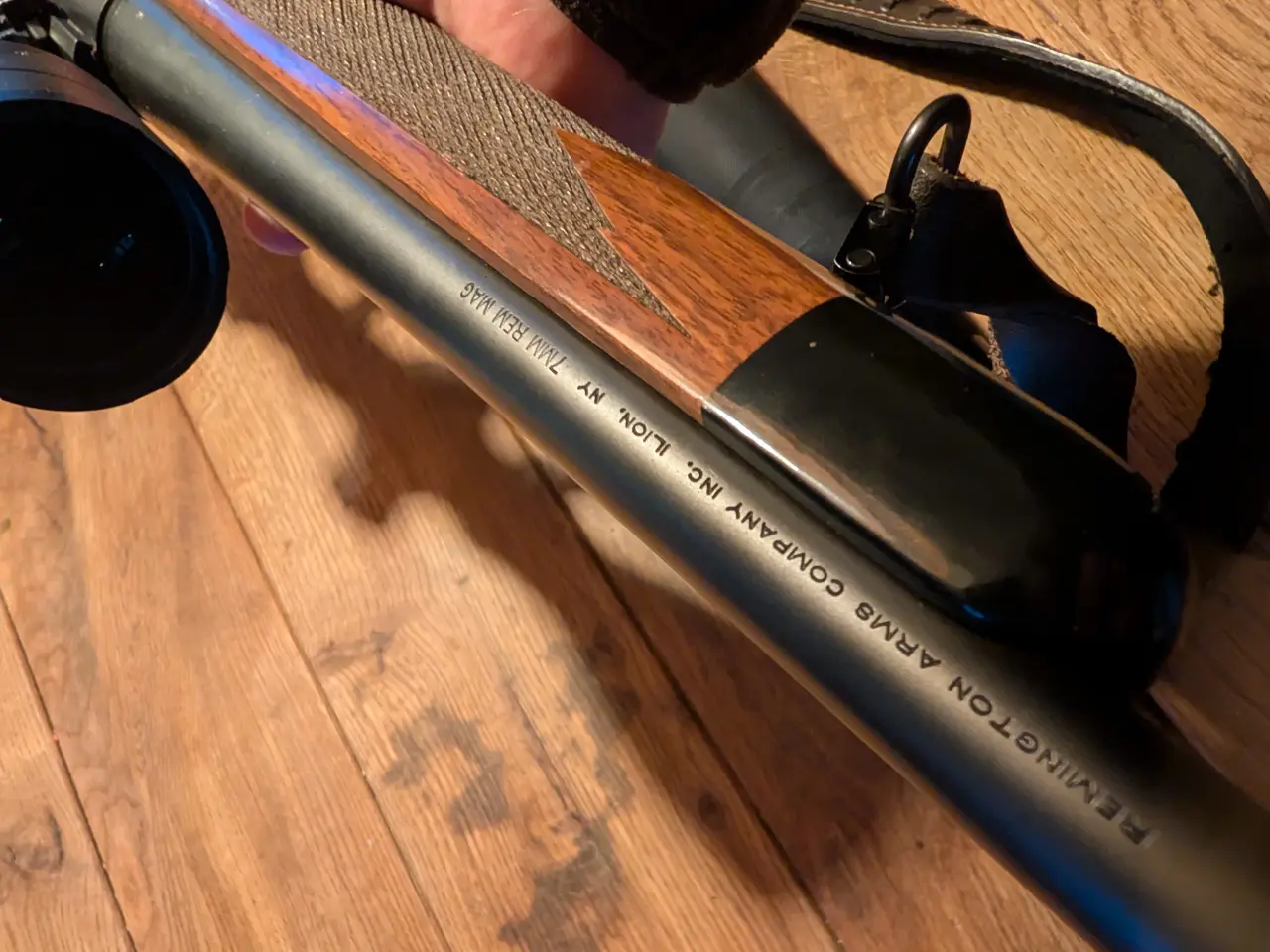 Billede 2 - Model 700 LA - links riffel - 7 mm rem. mag.