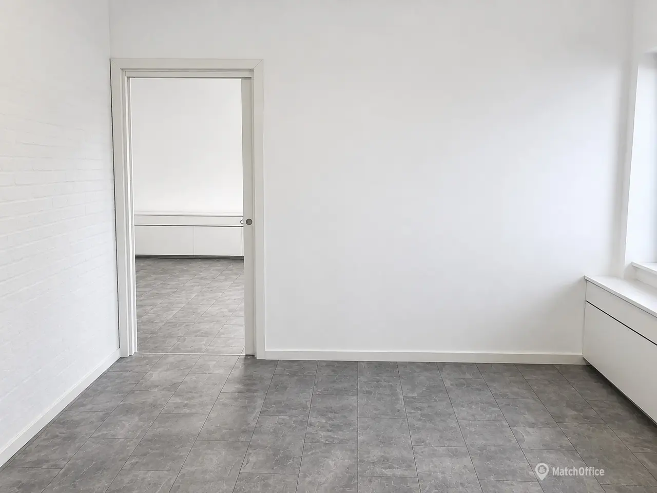 Billede 3 - Velbeliggende og lyst klinik-/behandlerlokale i Bording ErhvervsPark
