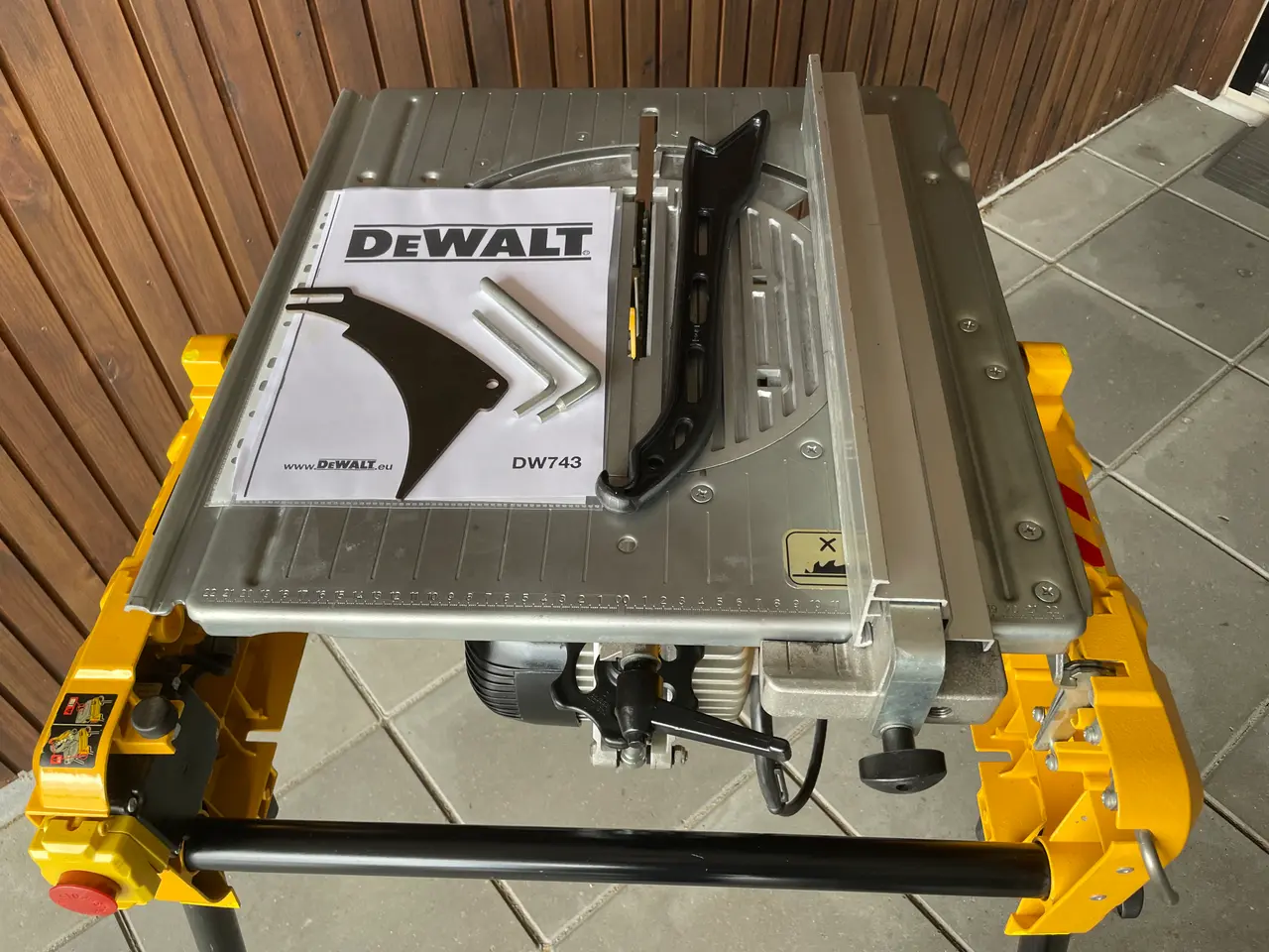 Billede 7 - DeWalt Kapgeringssav på 4. Aftagelig Ben.
