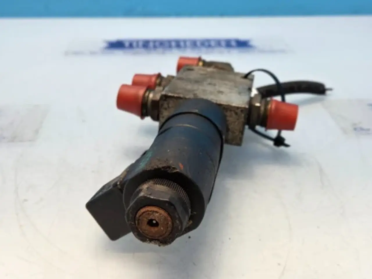 Billede 14 - Massey Ferguson 7274 Trykventil 45110095