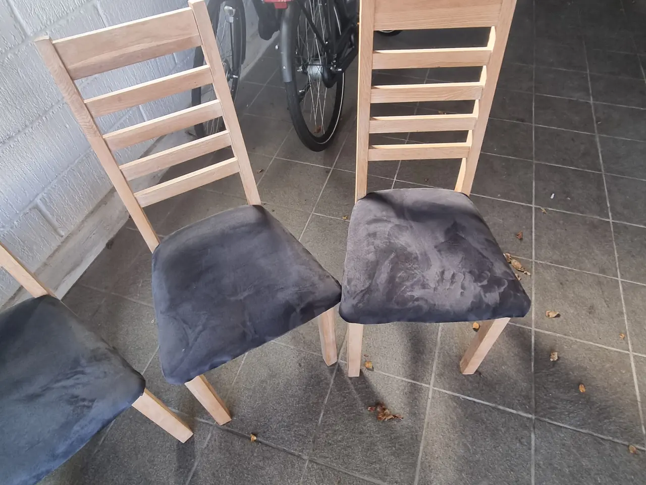 Billede 1 - Spisebordestole sælges