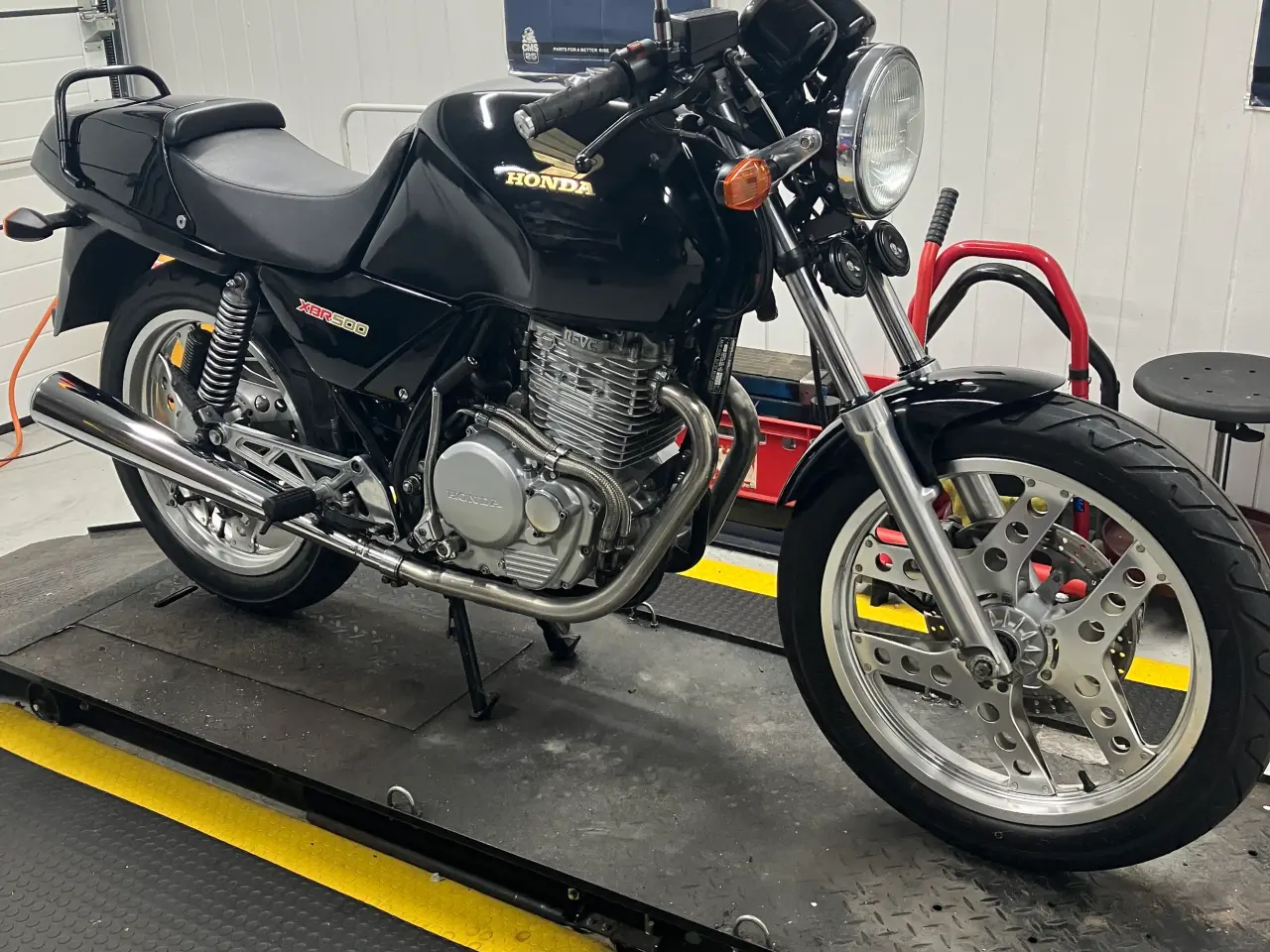 Billede 4 - HONDA XBR 500 44HK.