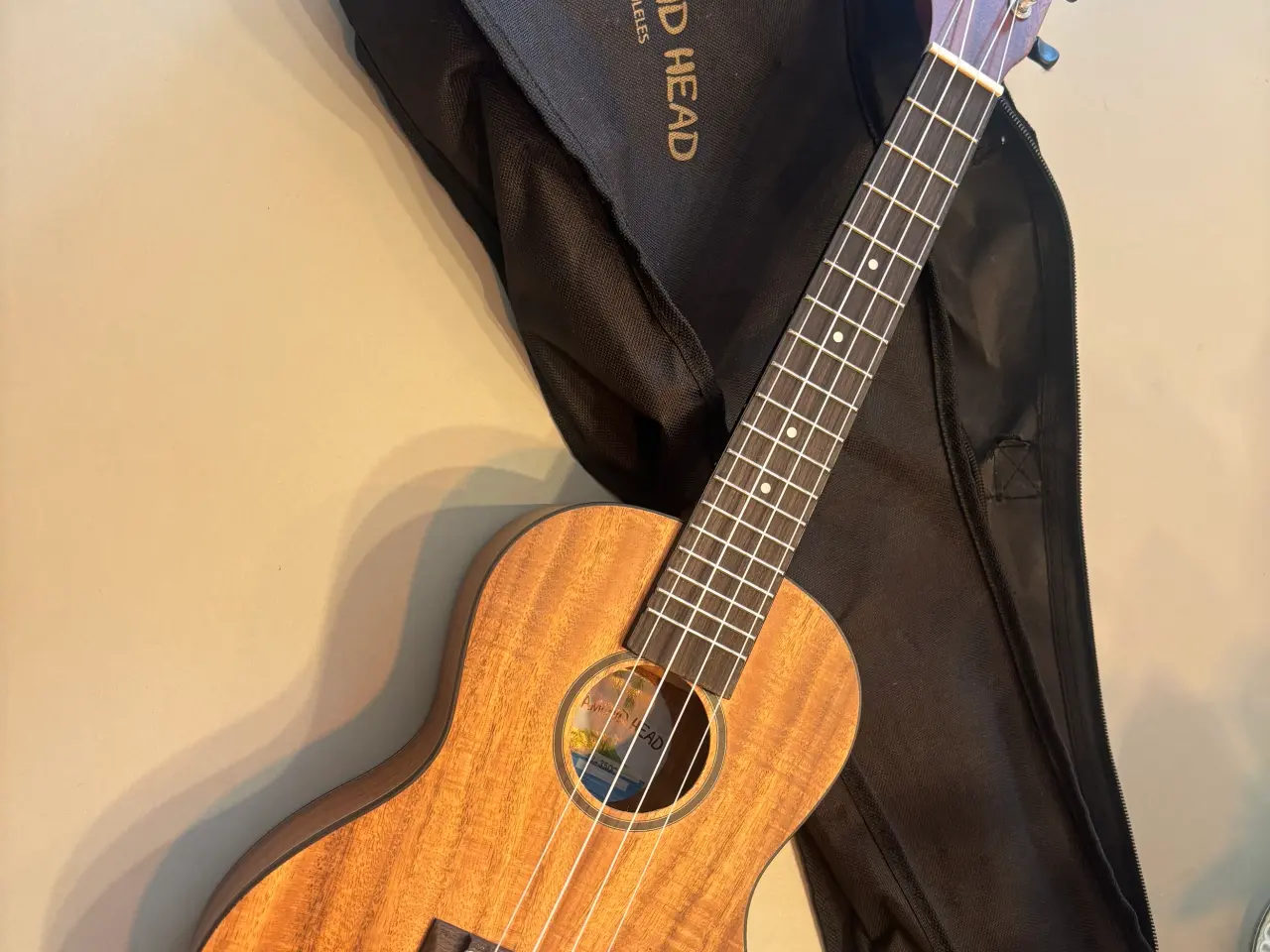 Billede 1 - Ukulele. 