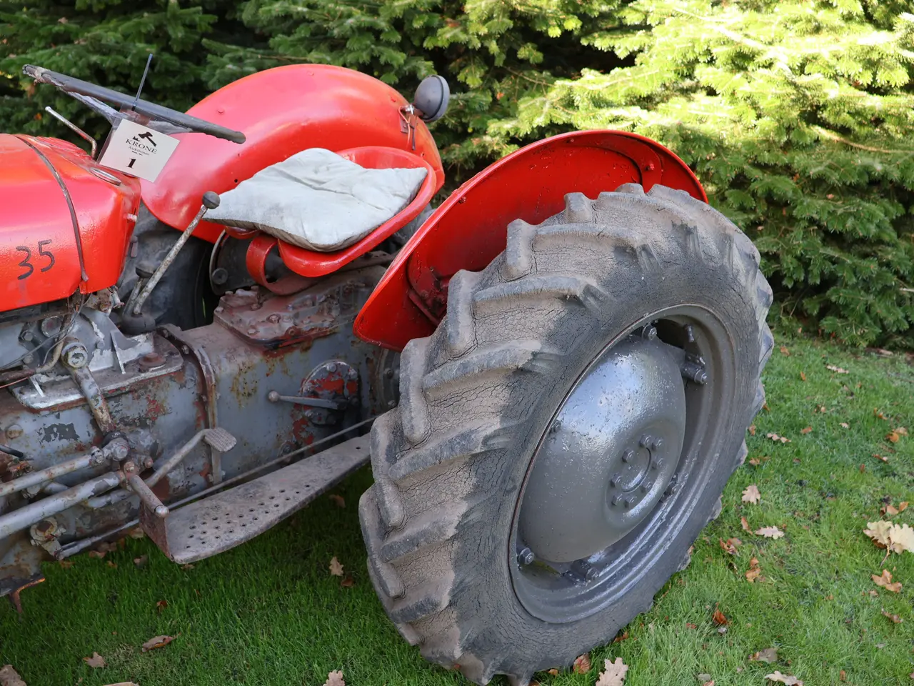Billede 6 - Massey Ferguson 35. Benzin.