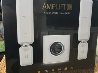 Amplifi HD Mesh Router, uåbnet