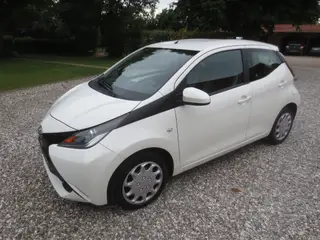 Fin Toyota Aygo 1.0 VVT-i År 16.