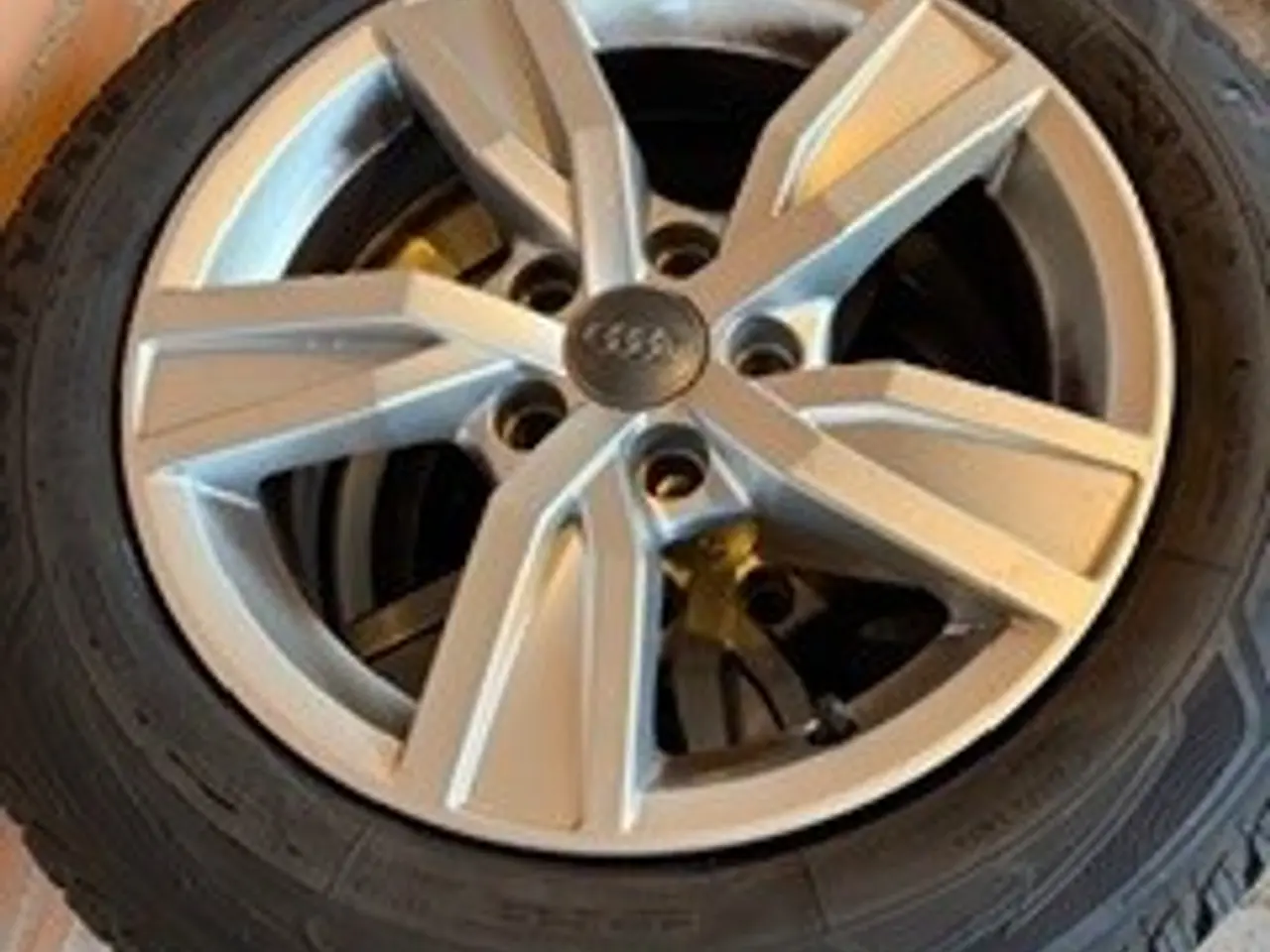 Billede 8 - Vinterdæk på originale Audi A4 fælge