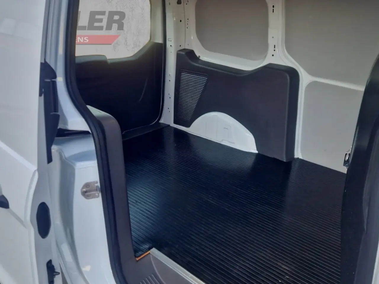 Billede 10 - Ford Transit Connect 1,5 EcoBlue Trend aut. lang