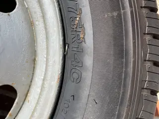 NY PRIS Firestone 185/75R14C m. nyt dæk med fælg
