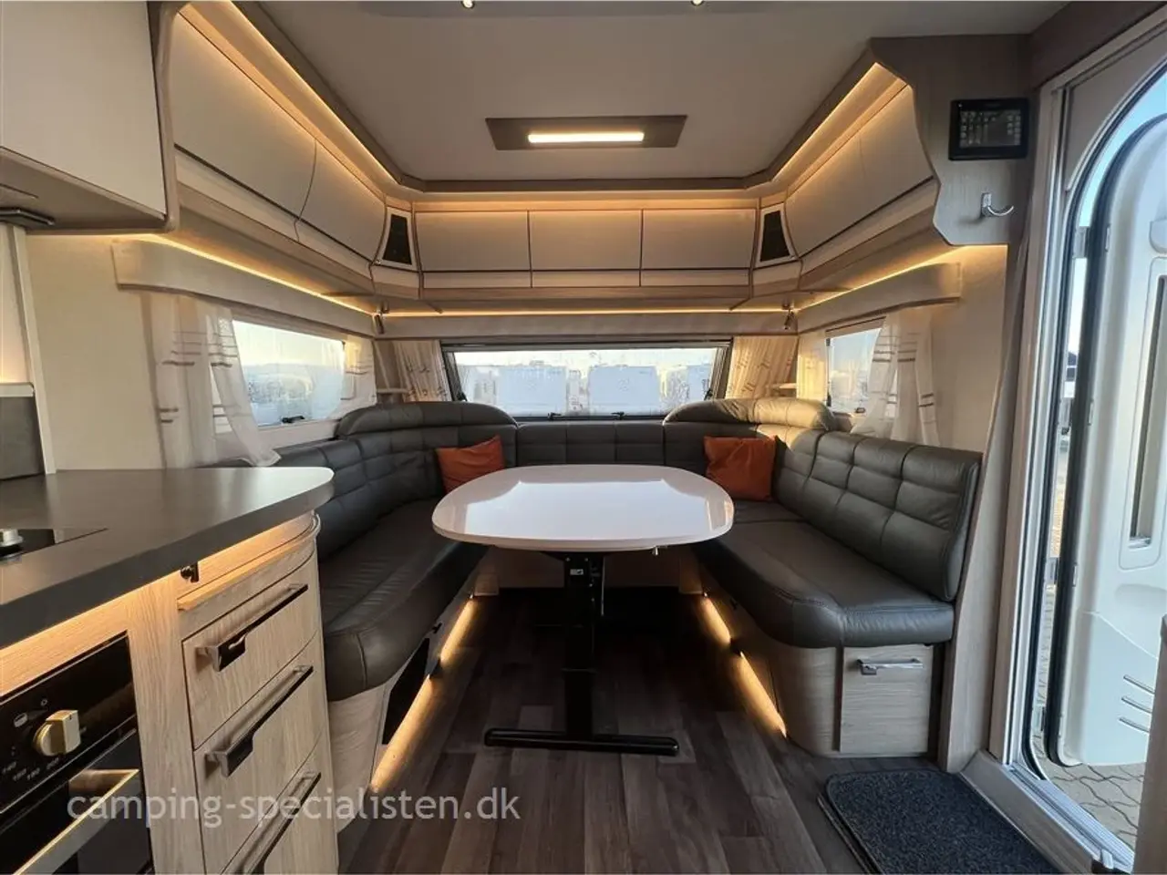 Billede 2 - 2022 - Kabe Imperial 600 XL KS Kabe Imperial 600 XL KS 2022 - Se den nu hos Camping-Specialisten.dk