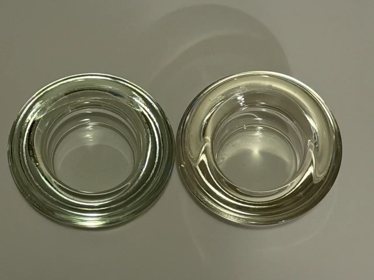 Billede 2 - Lysestager for fyrfadslys, glas, 2 stk.