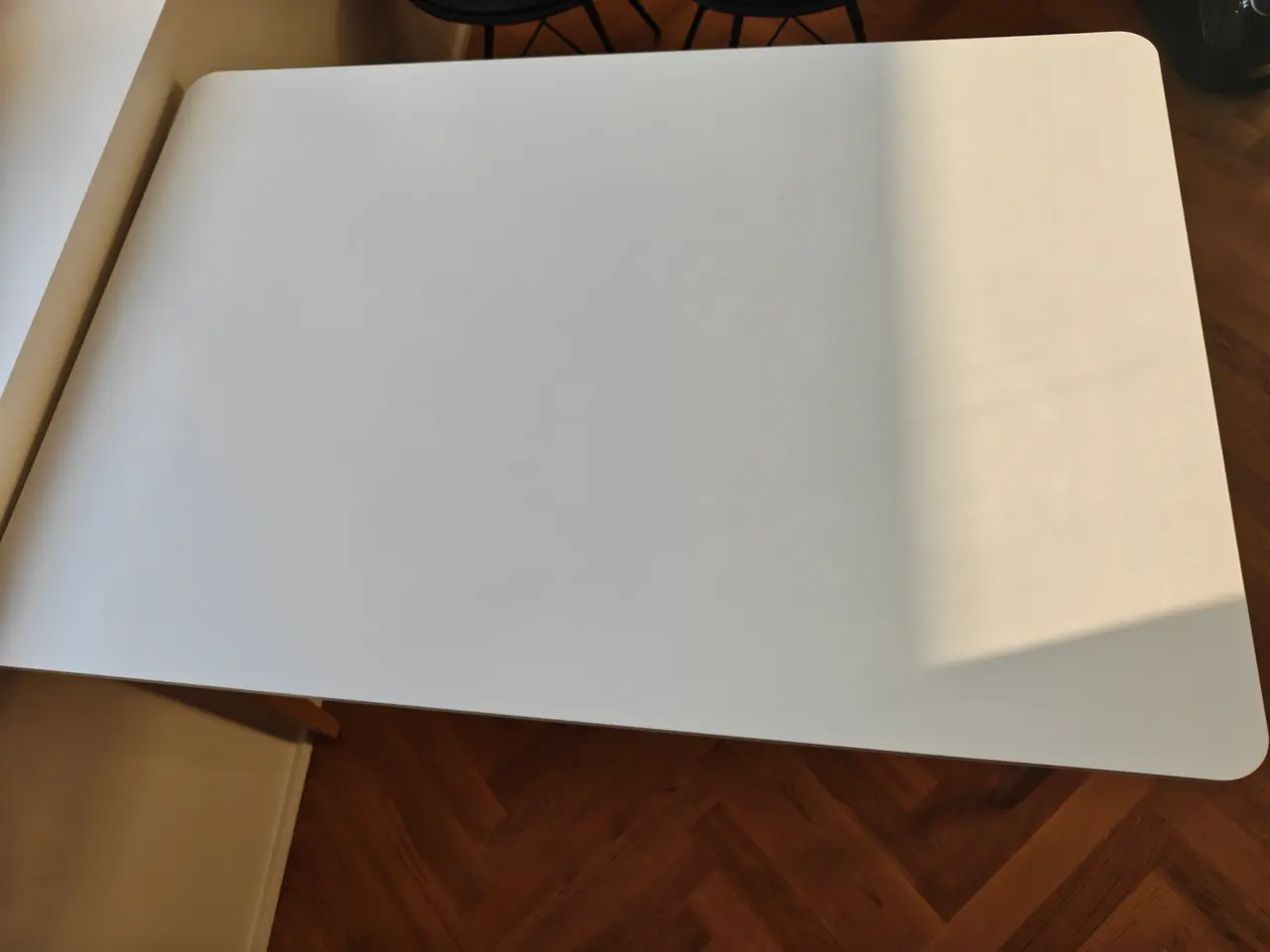 Billede 4 - Spisebord - 4 personers