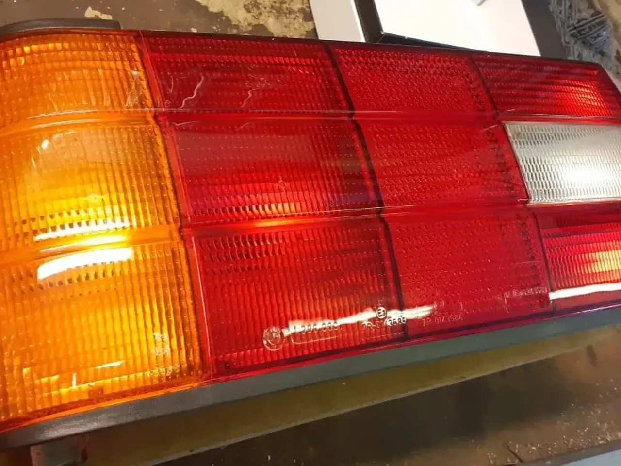Billede 2 - NY BMW E30 baglygte, ny model, venstre