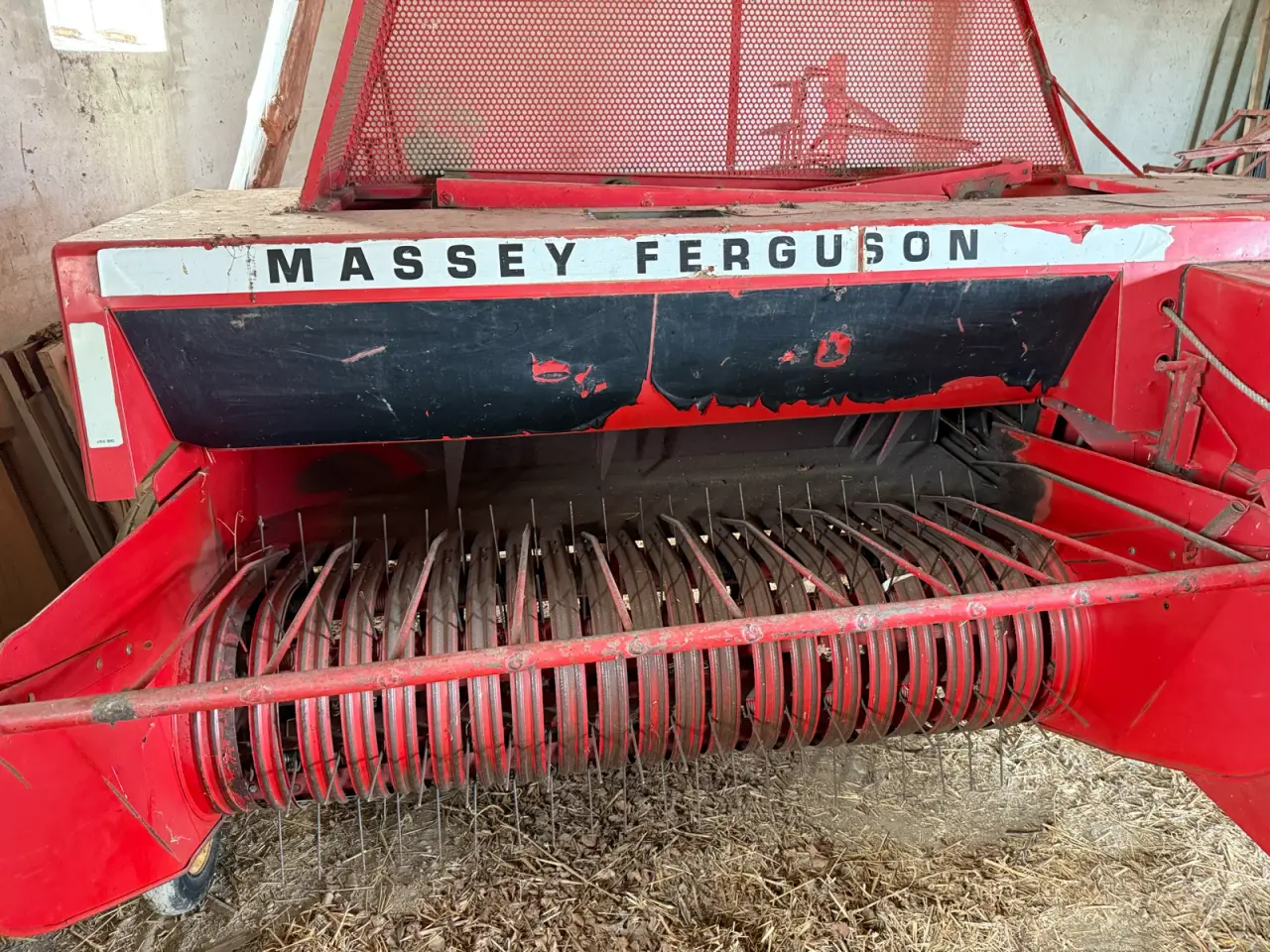 Billede 9 - Ballepresse Massey Ferguson 128