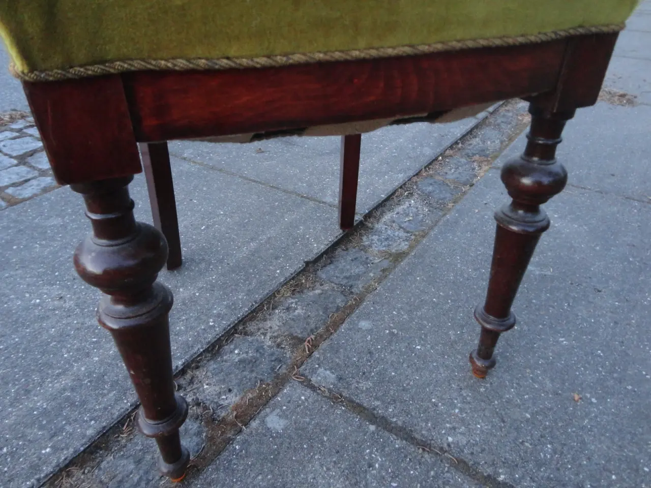 Billede 2 - STOL - Velour []