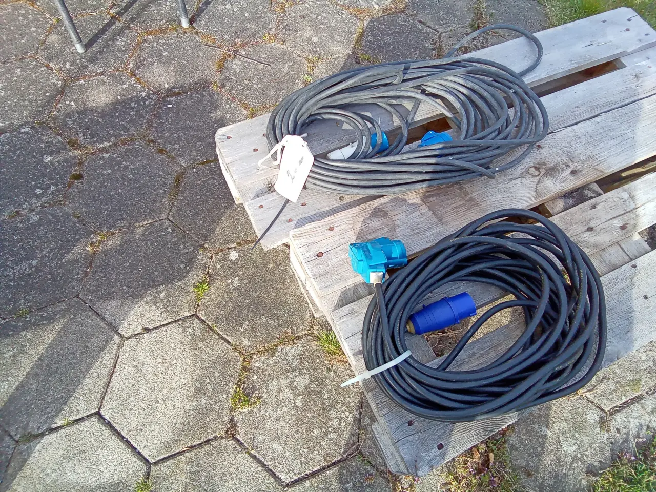 Billede 2 - Kabler til campingvogn mm.