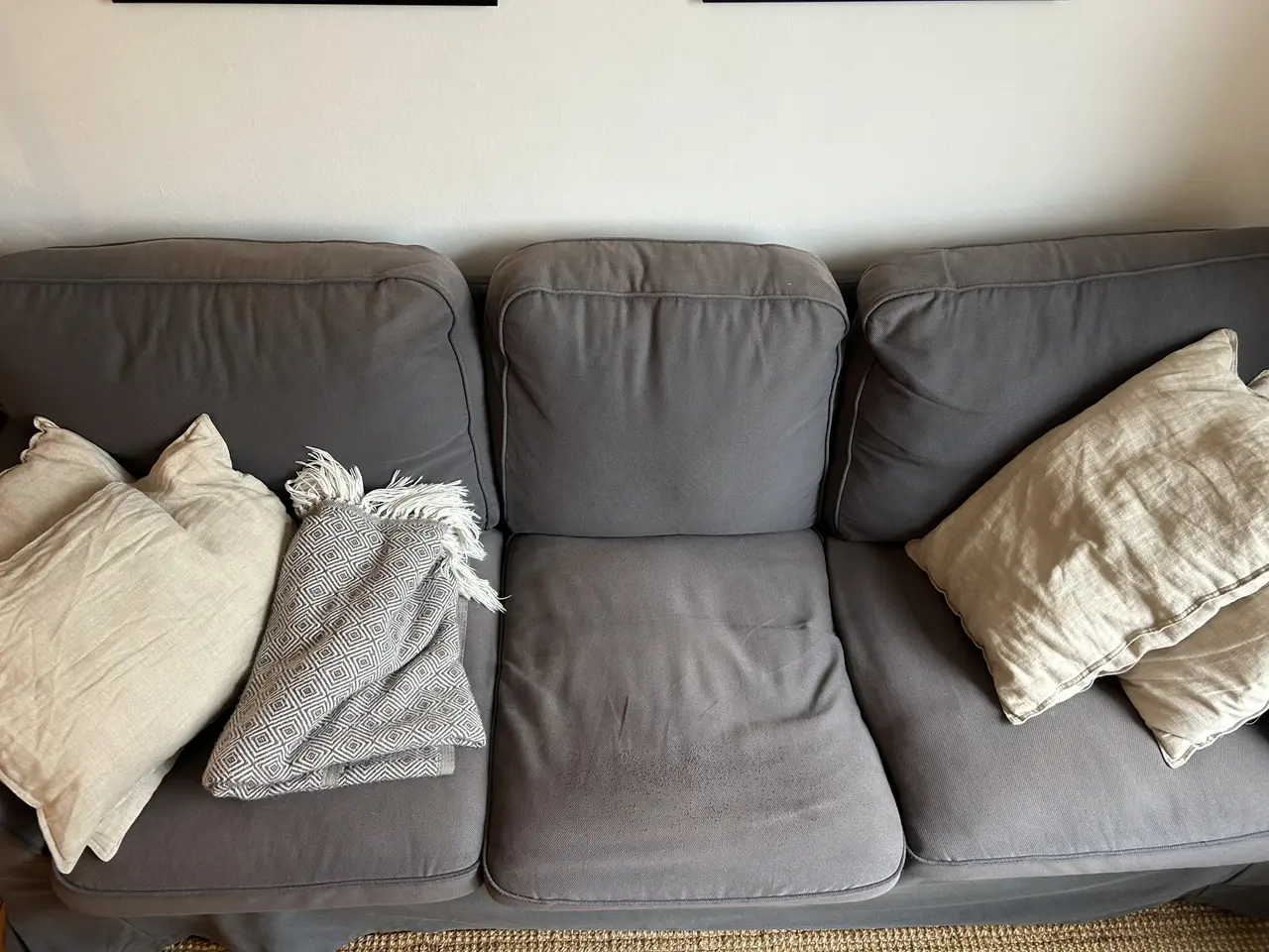 Billede 4 - Gives væk - Ikea Ektorp Sofa 3. personer