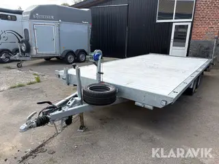 Maskin- og autotrailer Variant 3525P5  2-akslet med ramper