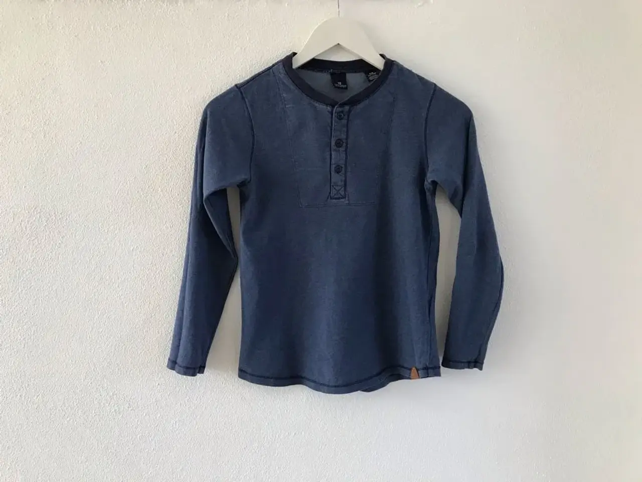 Billede 1 - Bluse str.140