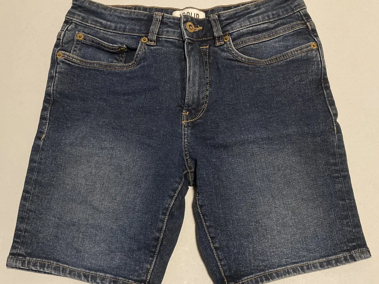 Billede 1 - 3. par Solid drenge shorts str. XS 