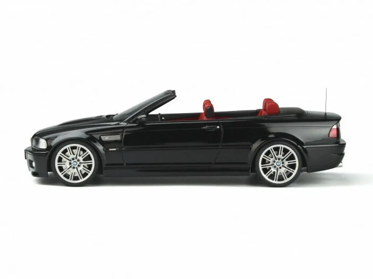 Billede 3 - 2005 BMW M3 Cabriolet E46 1:18 Farve: Jet Black