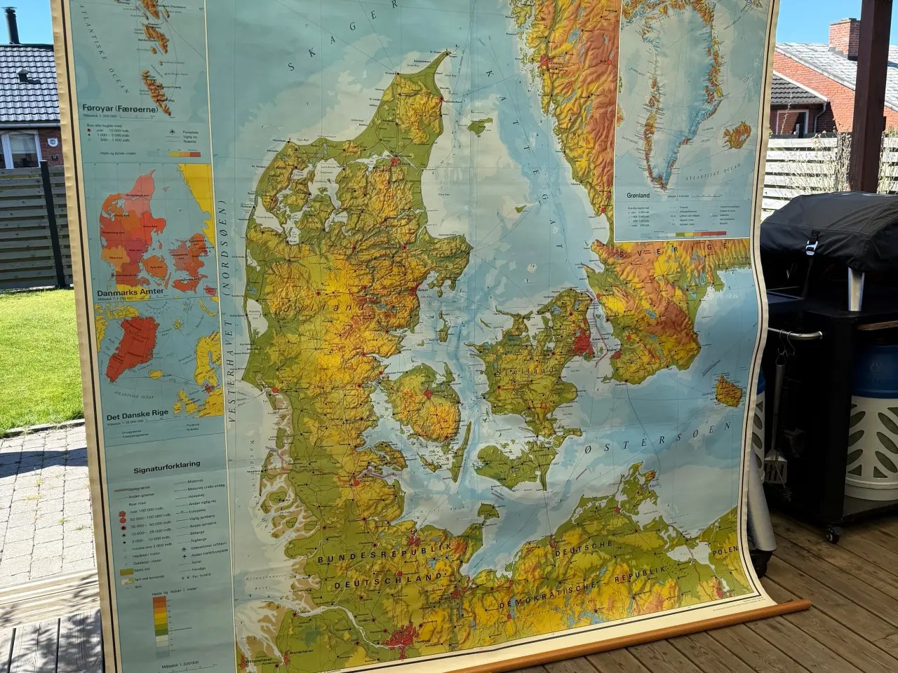 Billede 1 - Danmark/Grønlands kort med ophæng