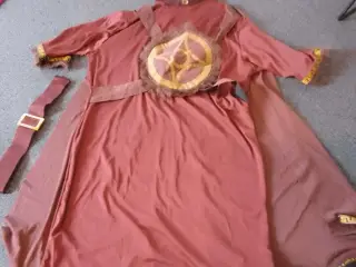 Viking kostume Med kappe og bælte Str L