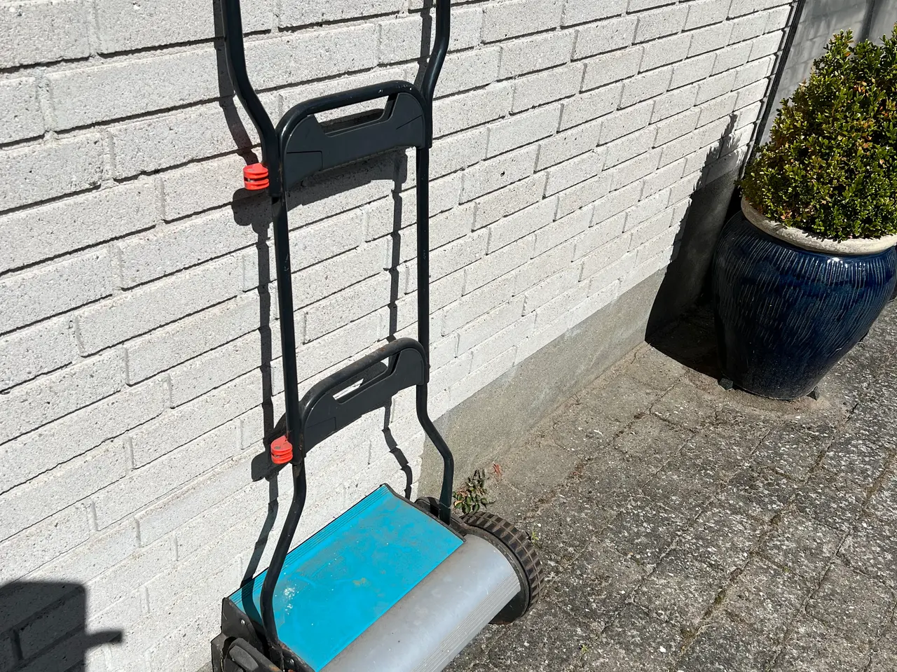 Billede 1 - Plæneklipper Gardena 380 c
