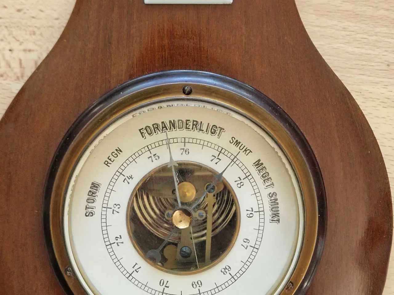 Billede 2 - Antikt barometer og termometer 
