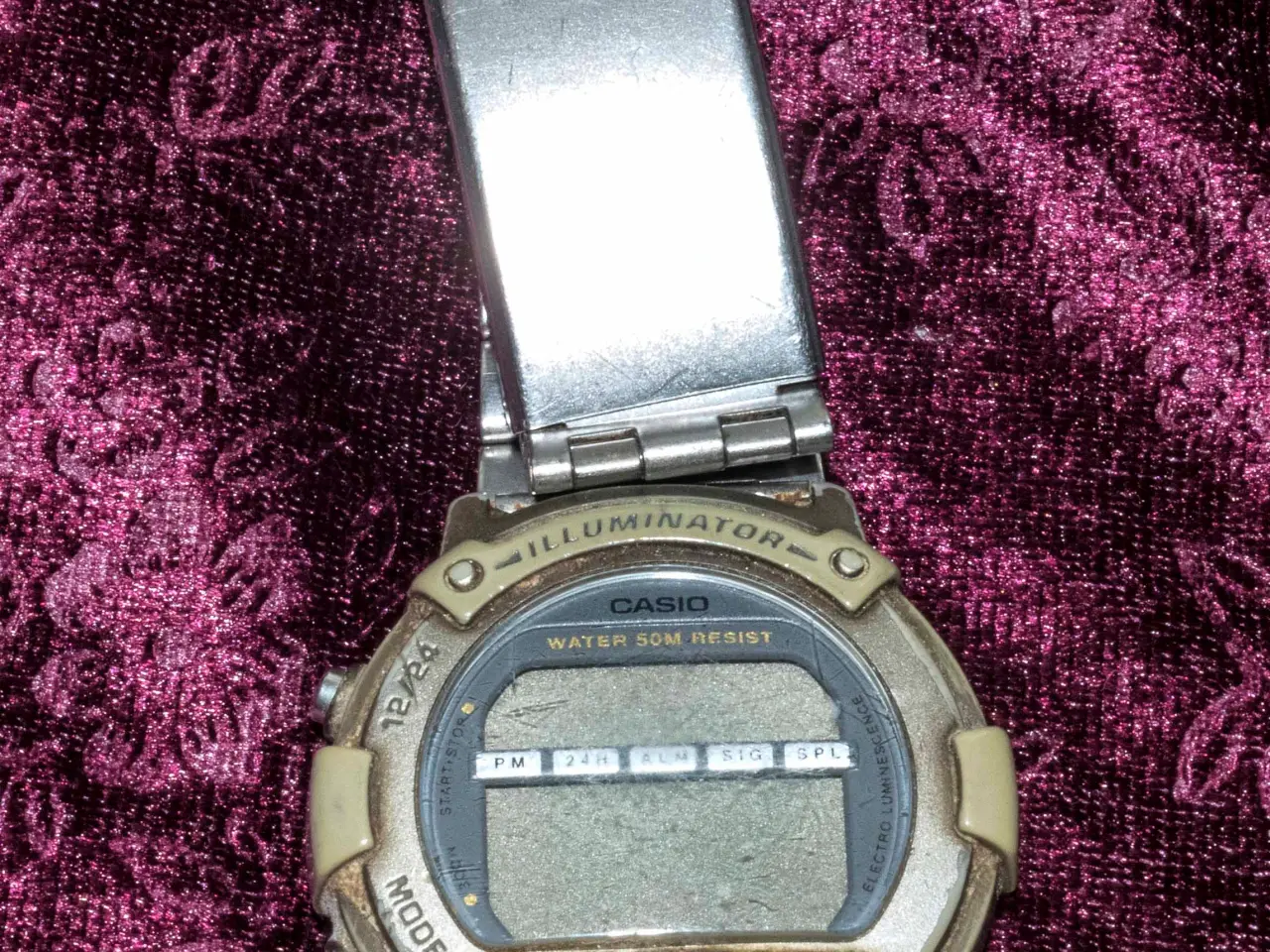Billede 1 - Armbåndsur - Casio Illuminator W-92H med rem.