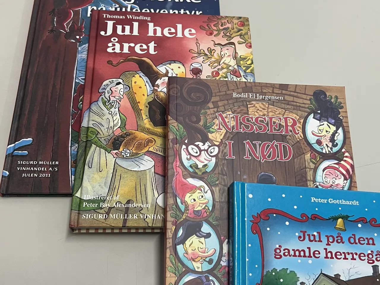 Billede 1 - Årsjulebøger