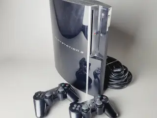 ⭐️: PlayStation 3 (Fat) – Model CECHL04 med 2 cont