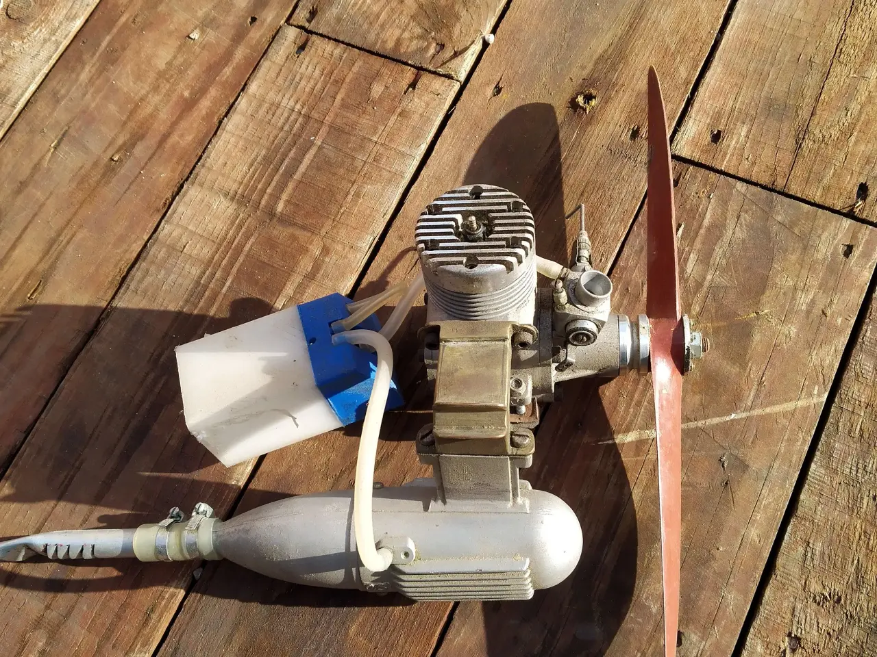 Billede 1 - Fly motor
