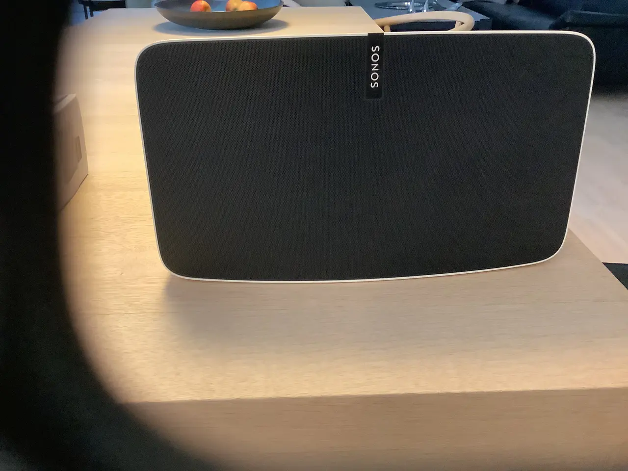 Billede 2 - Sonos højtaler play 5 med tilhørende vægbeslag
