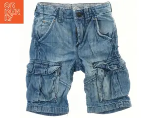 Blå denim cargo shorts (str. 98)