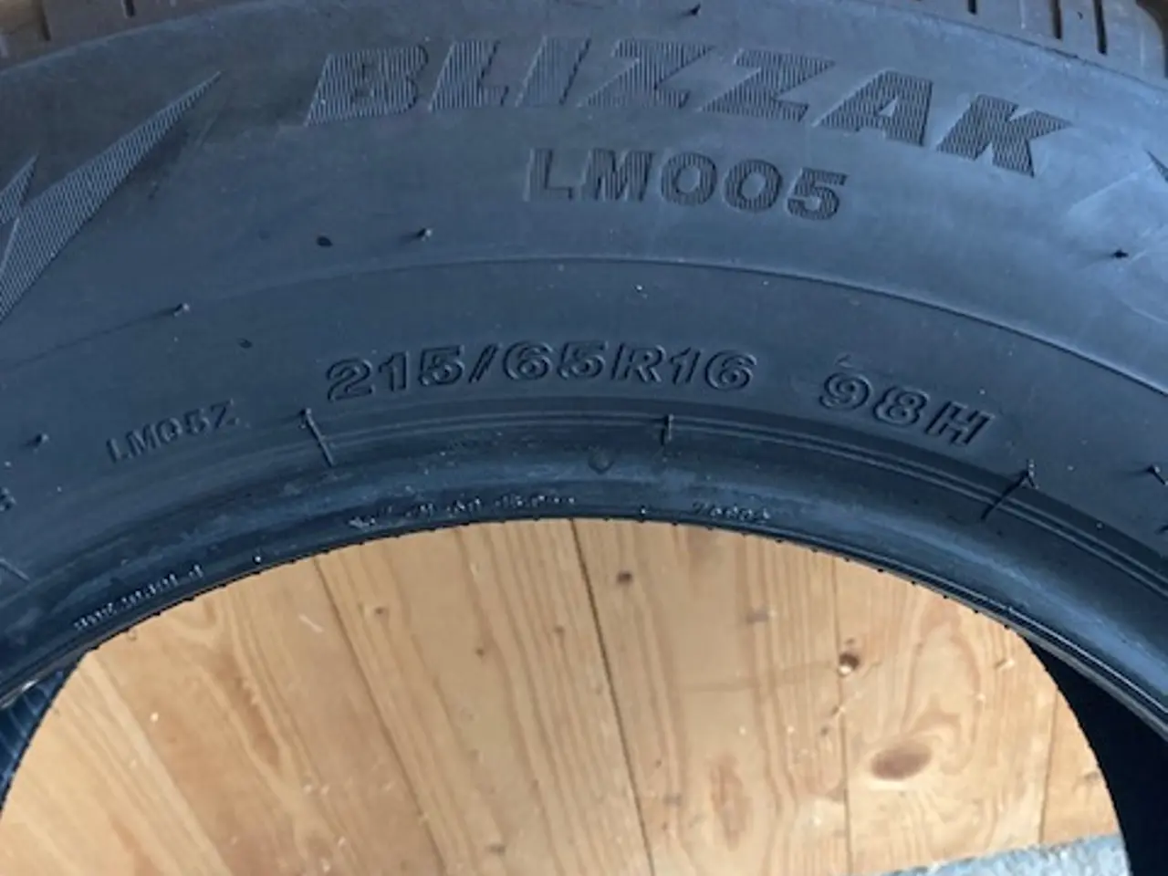 Billede 5 - Rigtig fine Bridgestone vinterdæk