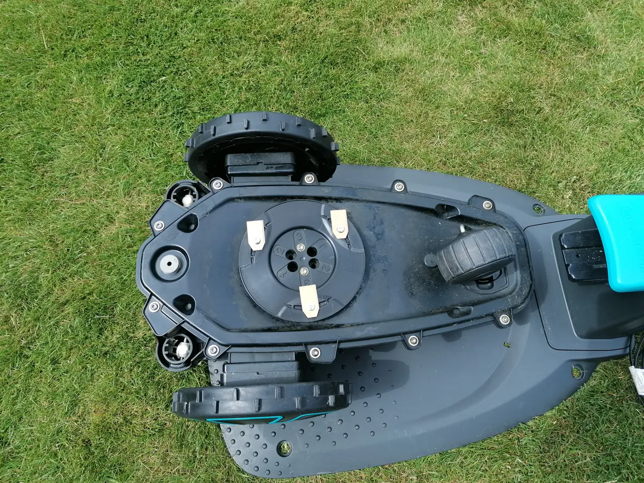 Billede 3 - Gardena Sileno Minimo 500 BT Robotplæneklipper