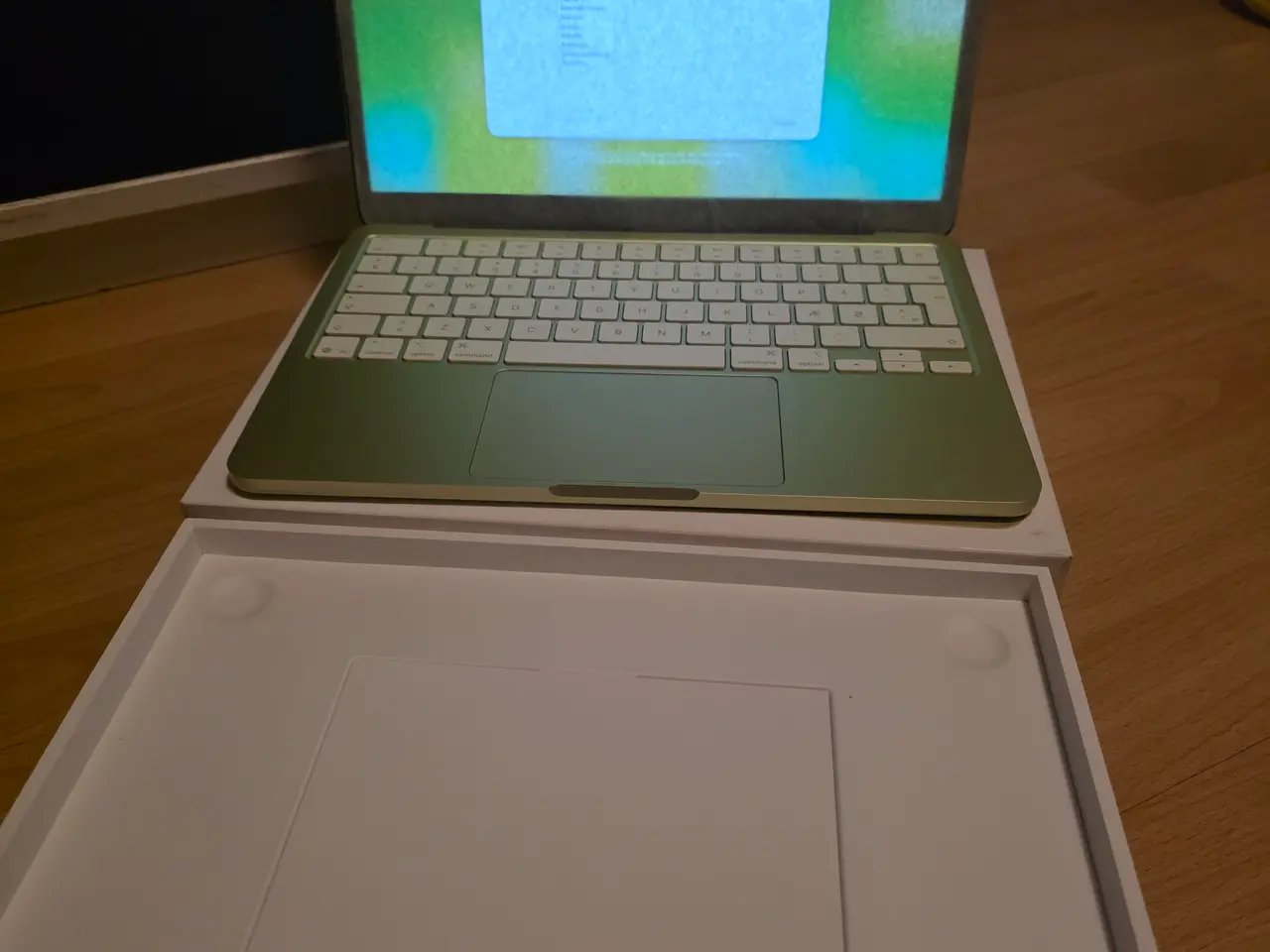 Billede 2 - Apple MacBook Neo 13" (A18 Pro) 8/256 GB, citrus