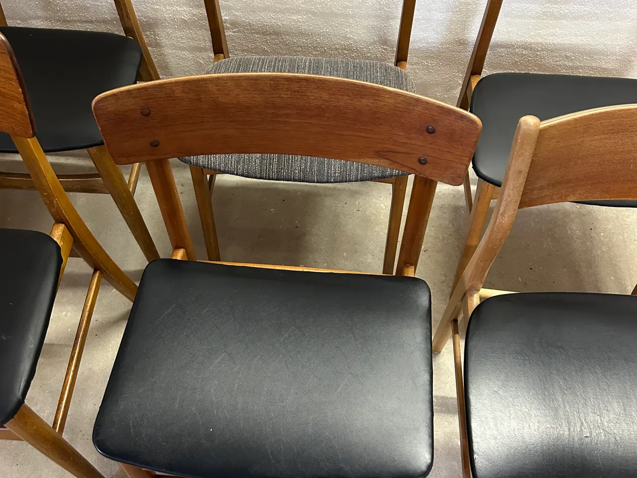 Billede 6 - RESTLOT – 8 stk. vintage spisebordsstole i skandin