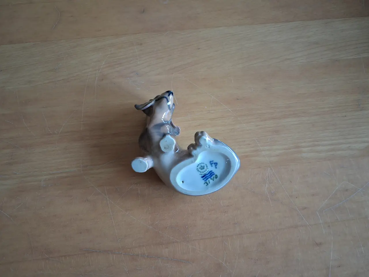 Billede 4 - Gravhund, Royal Copenhagen