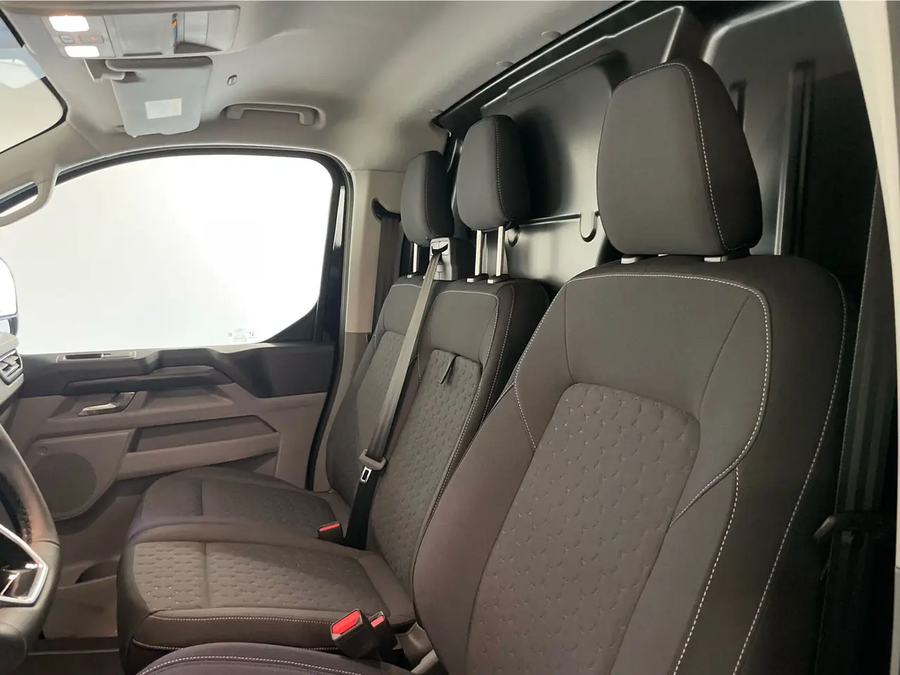 Billede 11 - Ford E-Transit Custom 340 L2 71 Limited