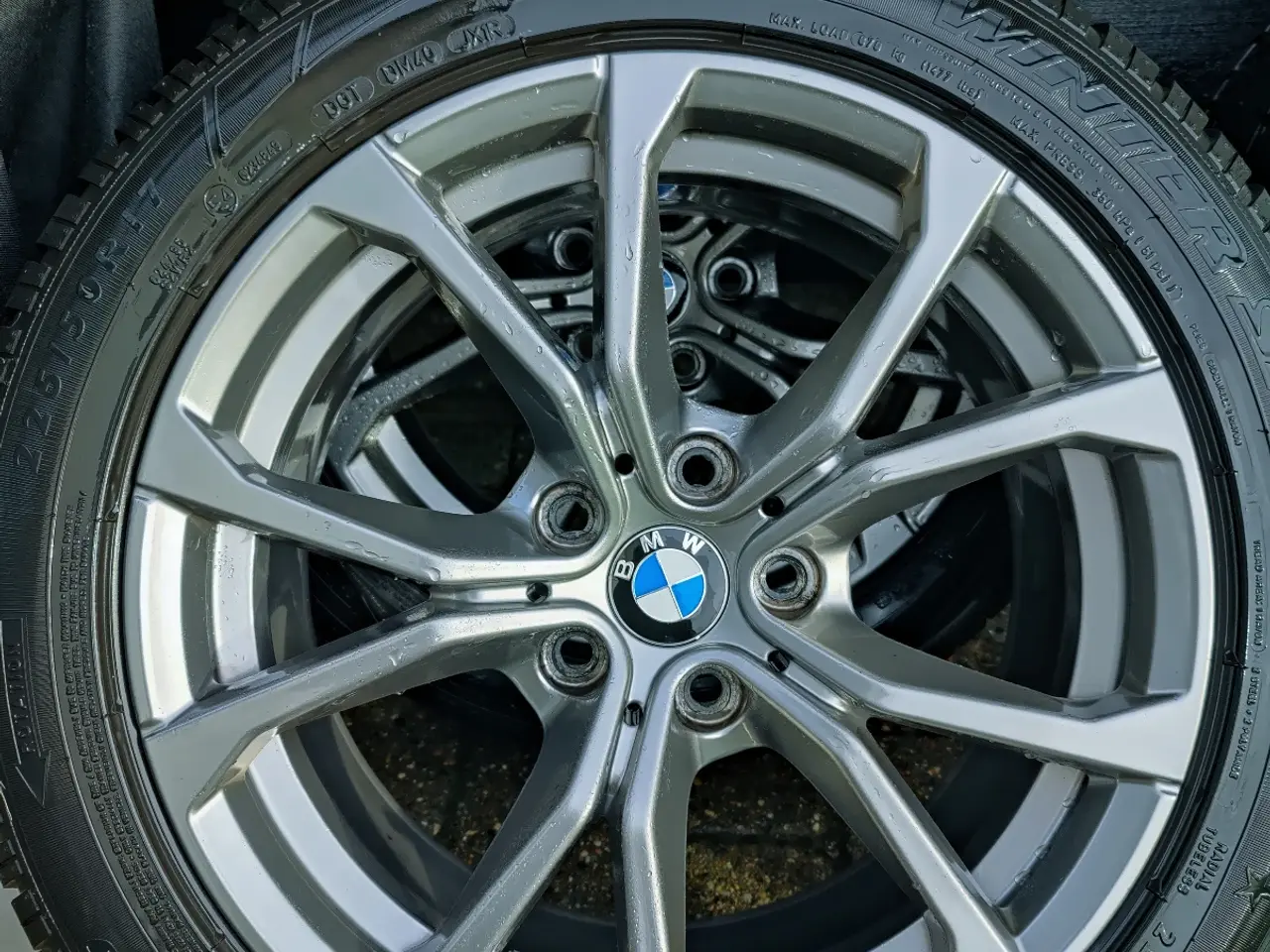 Billede 1 - BMW fælge med vinterdæk 